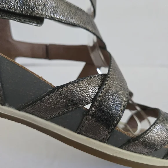 Dansko Veruca Metallic Silver Sandals Size 39 US 8.5 - Picture 7 of 13